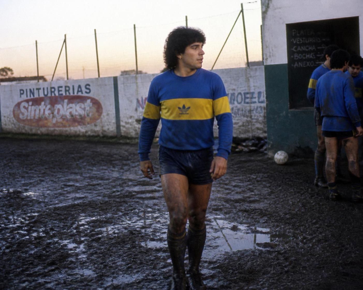 Maradona : l'héritage d'un roi du football inoubliable 2 découvrez l'héritage exceptionnel de maradona, roi du football inoubliable, et son impact durable sur l'histoire du sport.