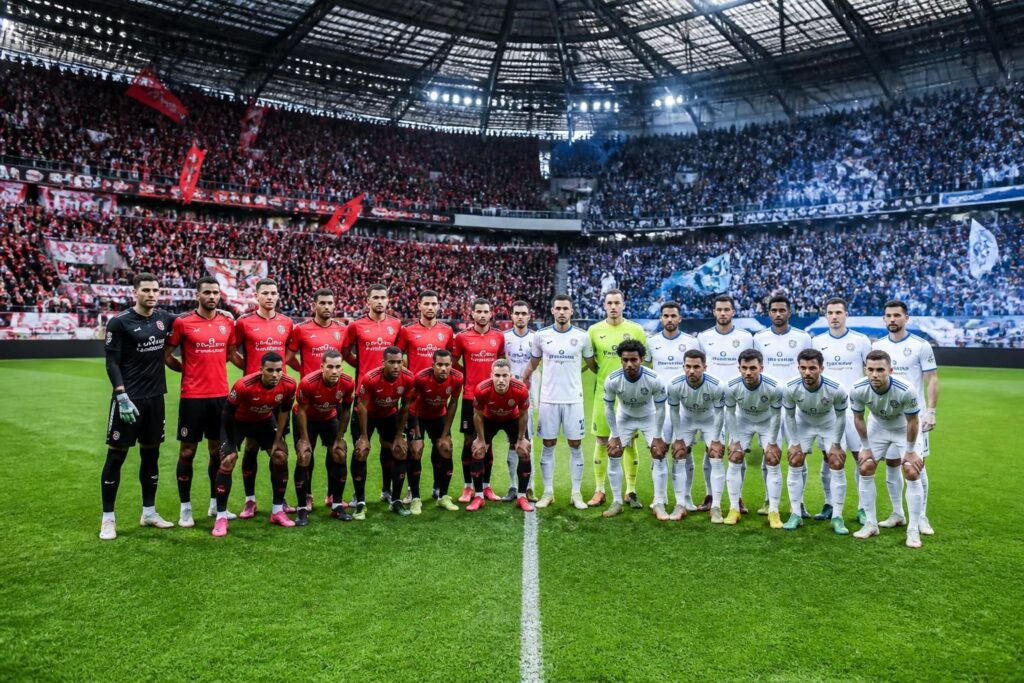 découvrez l'analyse complète des compositions probables pour le match stade rennais vs om, avec les derniers infos sur les joueurs et les choix tactiques des entraîneurs.