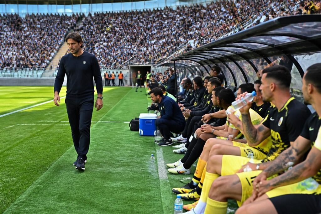 découvrez combien de temps dure la mi-temps au football, son rôle dans le match et quelques faits intéressants sur cette pause sportive essentielle.